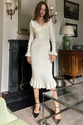 Französisches Peter-Pan-Kragen-Halbknopf-Rüschen-Langarm-Pullover-Midikleid - Creme
